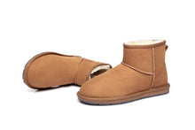 Load image into Gallery viewer, SALE. MINI ugg boots